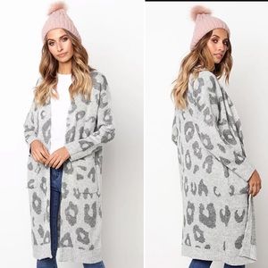 EILEEN Long Animal print knit sweater